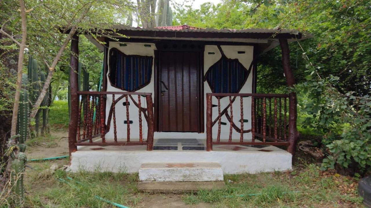 El Penon De Constantino - Tatacoa Hotel Villavieja Exterior photo